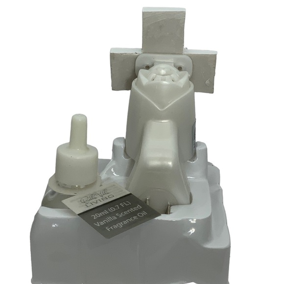 Bella Villa Oil Fragrance Warmer Spiritual Religious Cross Spring Easter Plug In - Picture 10 of 14
